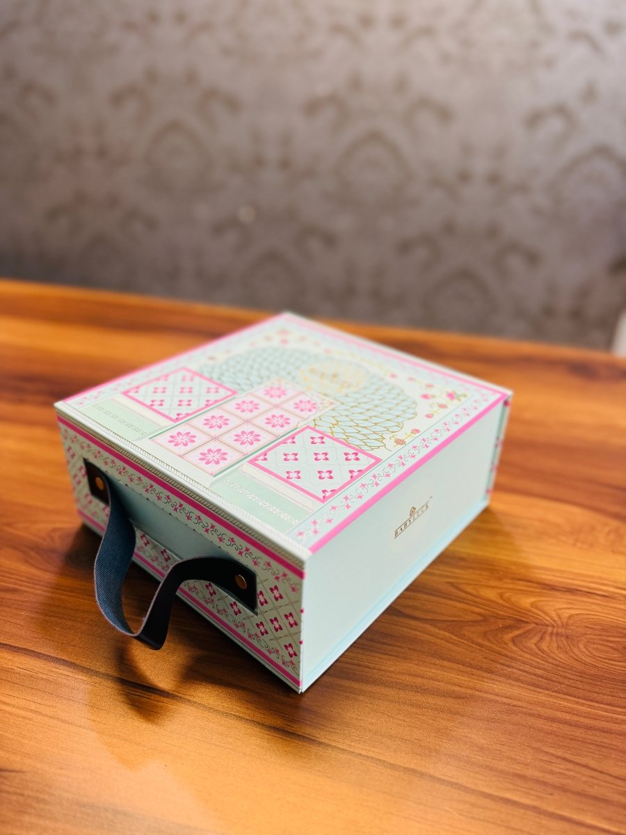 Premium & Luxury Gift Box for Newborns by Babyluck™ - 2000 - Babyluck World LLP