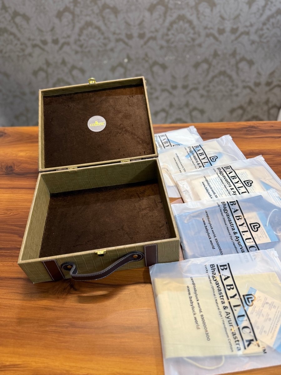 Premium & Luxury Gift Box for Newborns by Babyluck™ - 5000 - Babyluck World LLP
