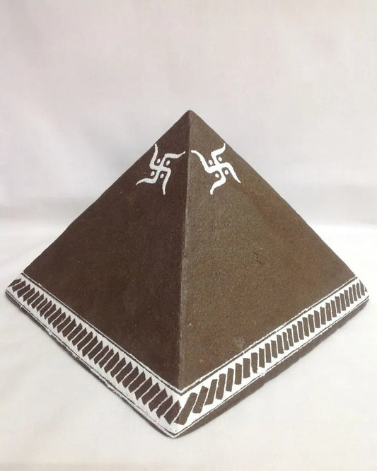 Vastu - Dosh Nivarak Gobar (Cow Dung) Pyramid – Natural Remedy for Energy Correction, Protection & Harmony - Babyluck World LLP